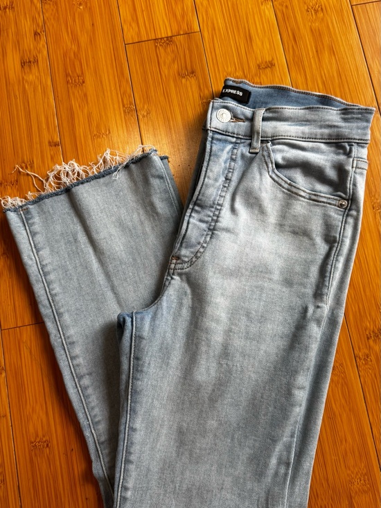 Express Denim - Express Women's Light Blue Frayed-Hem Ankle Jeans